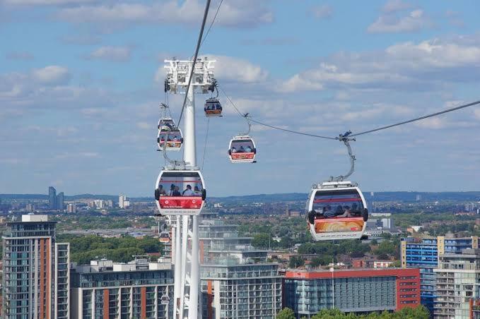 Gasthof Ensuite In Royal Victoria Excel O2 Arena