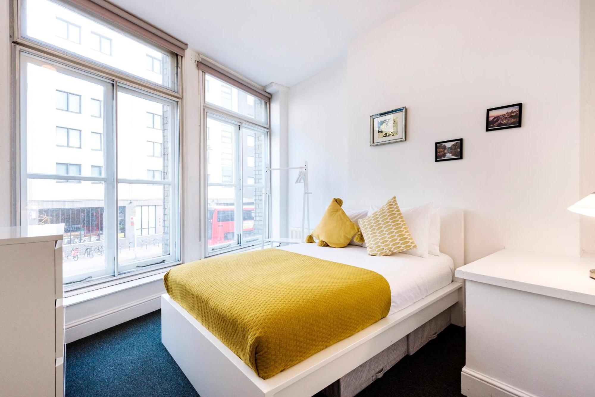 Appartement Are Located In The Heart Of Shoreditch *