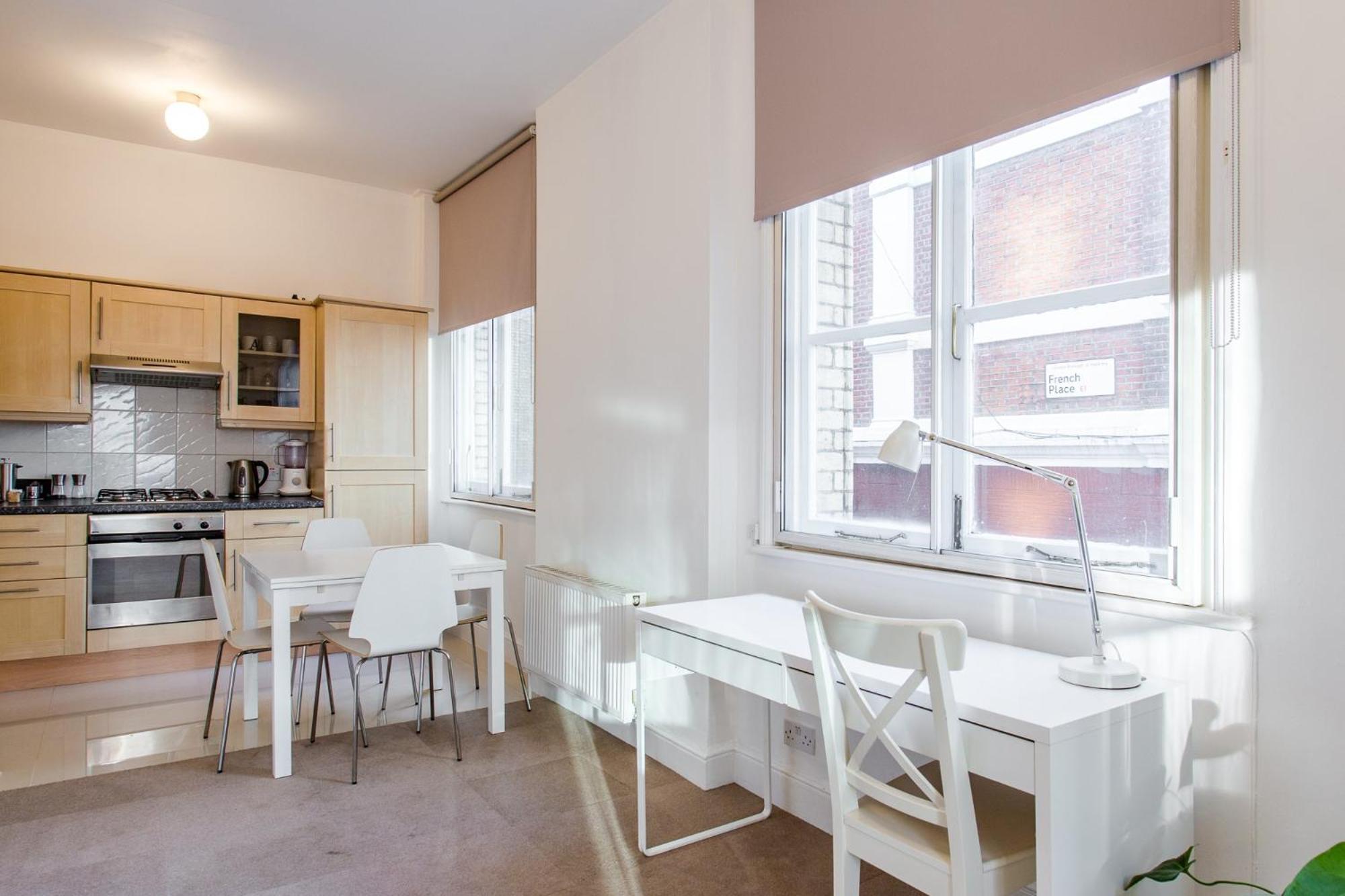 Are Located In The Heart Of Shoreditch Appartement