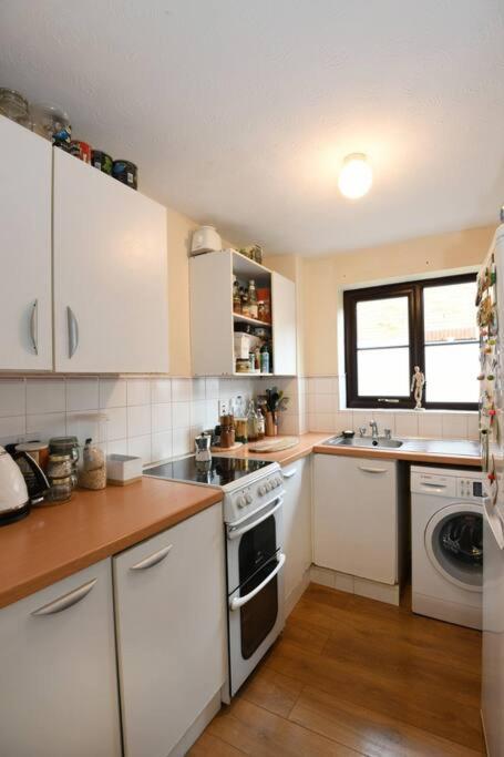 Spacious Walthamstow Apartment
