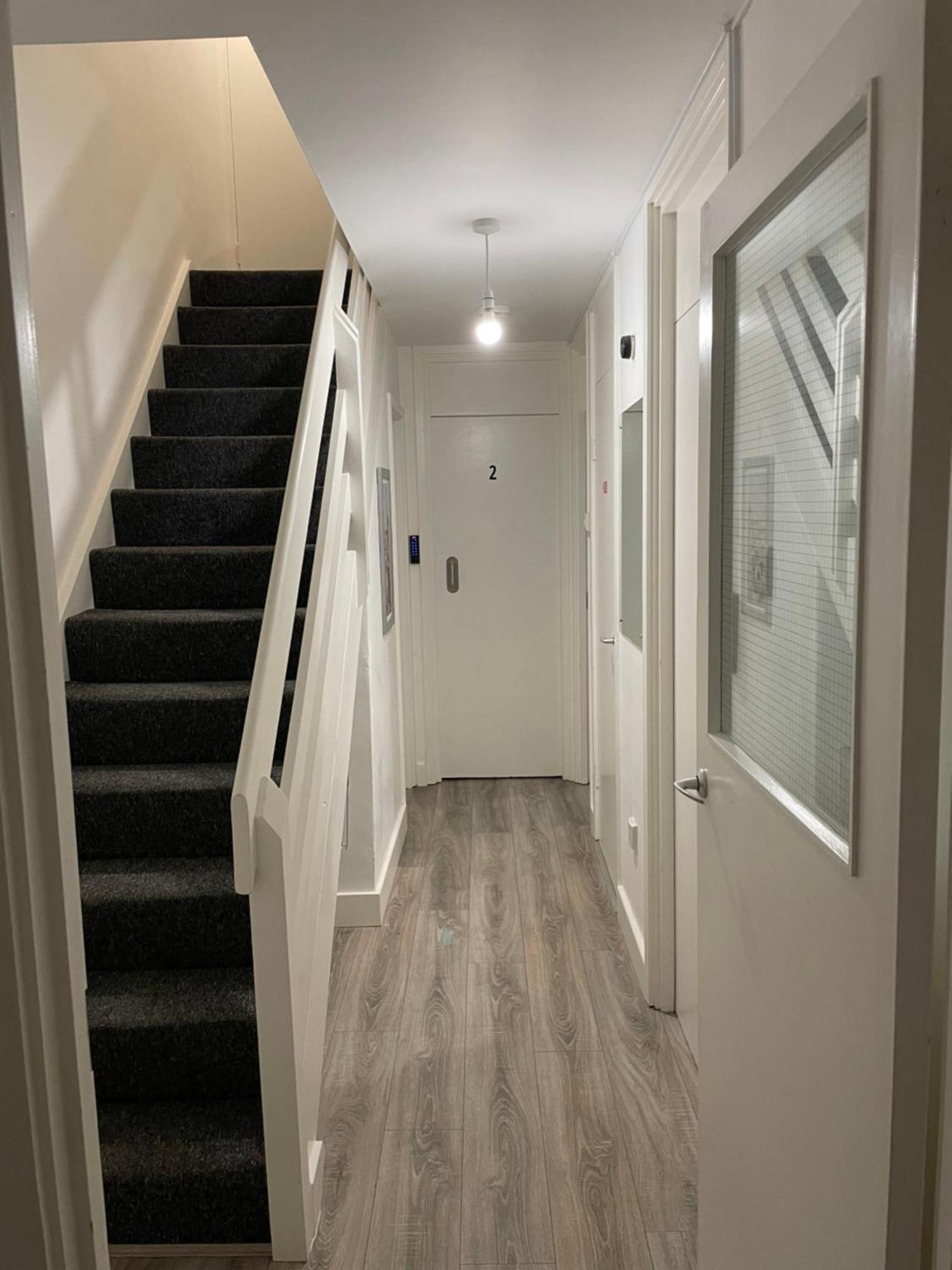 Guest house Lovely Triple And Quadruple In Euston & Square In London