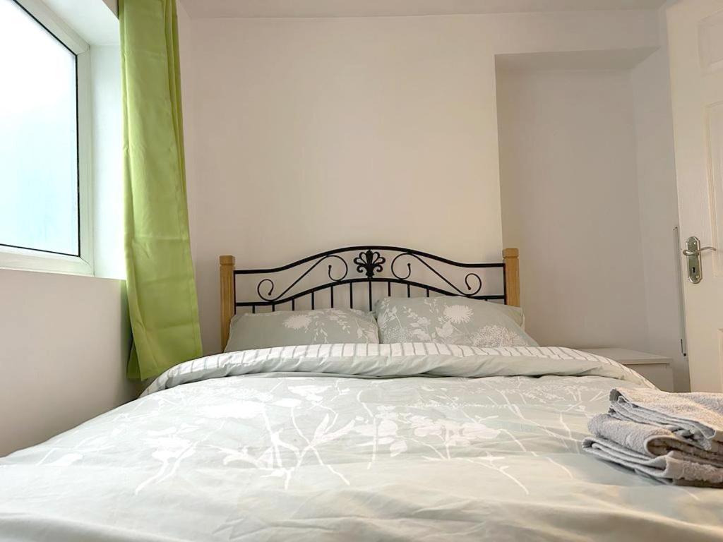 Cosy Near Canary Wharf & The O2 London