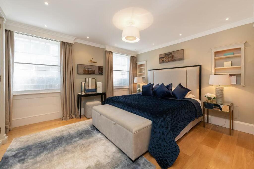 Leilighet Elegantly Designed Belgravia Townhouse London