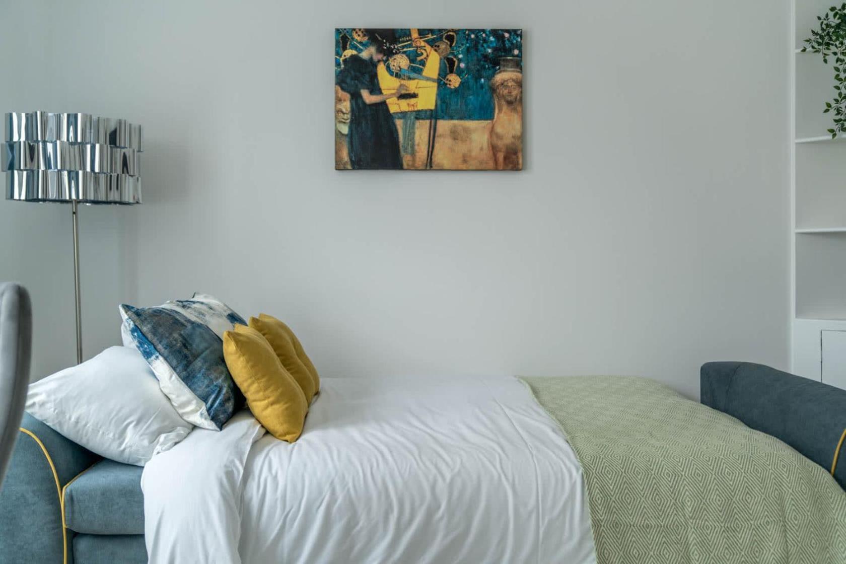 Brick Lane, - Lovely One Bedroom London