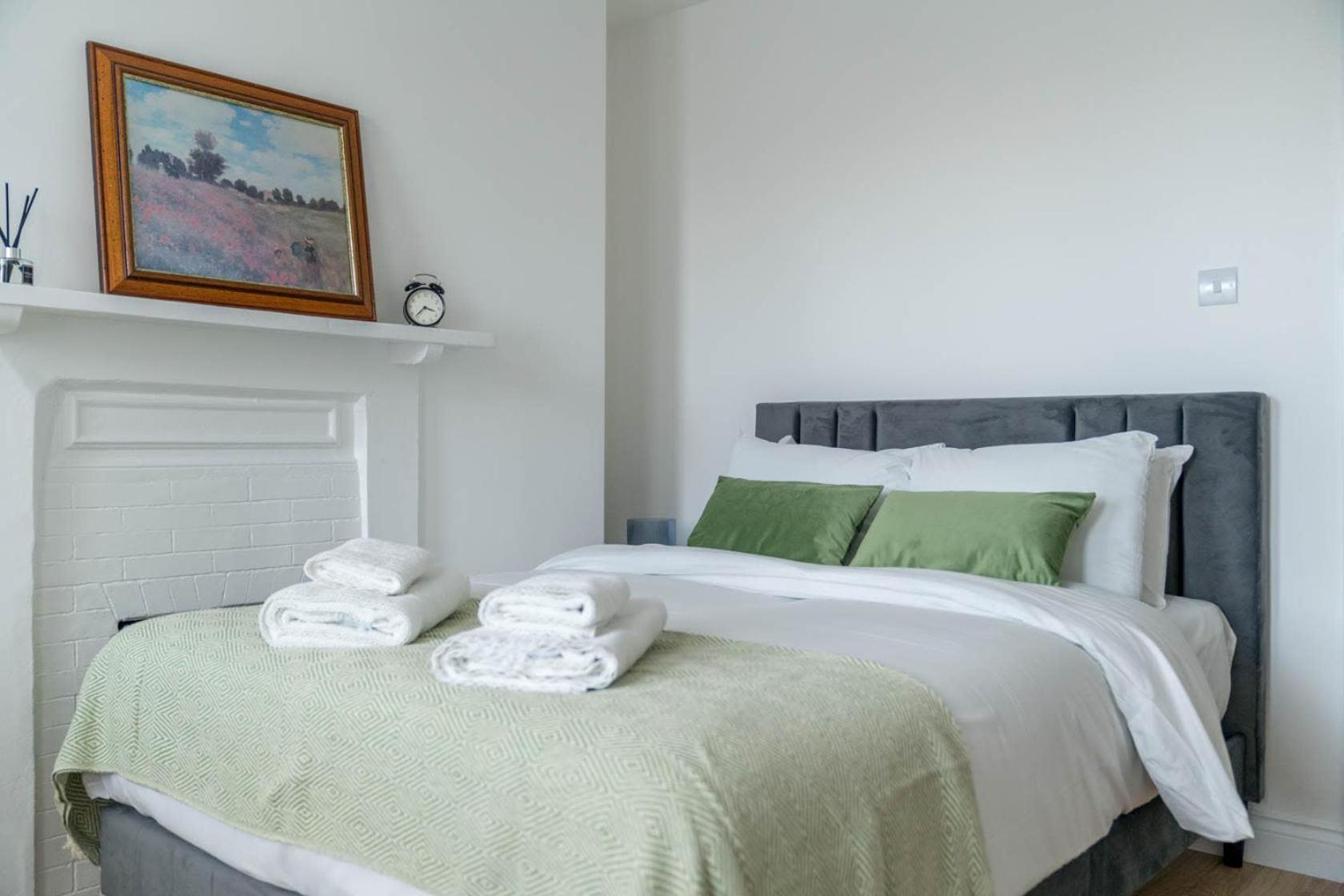 Brick Lane, - Lovely One Bedroom Apartment