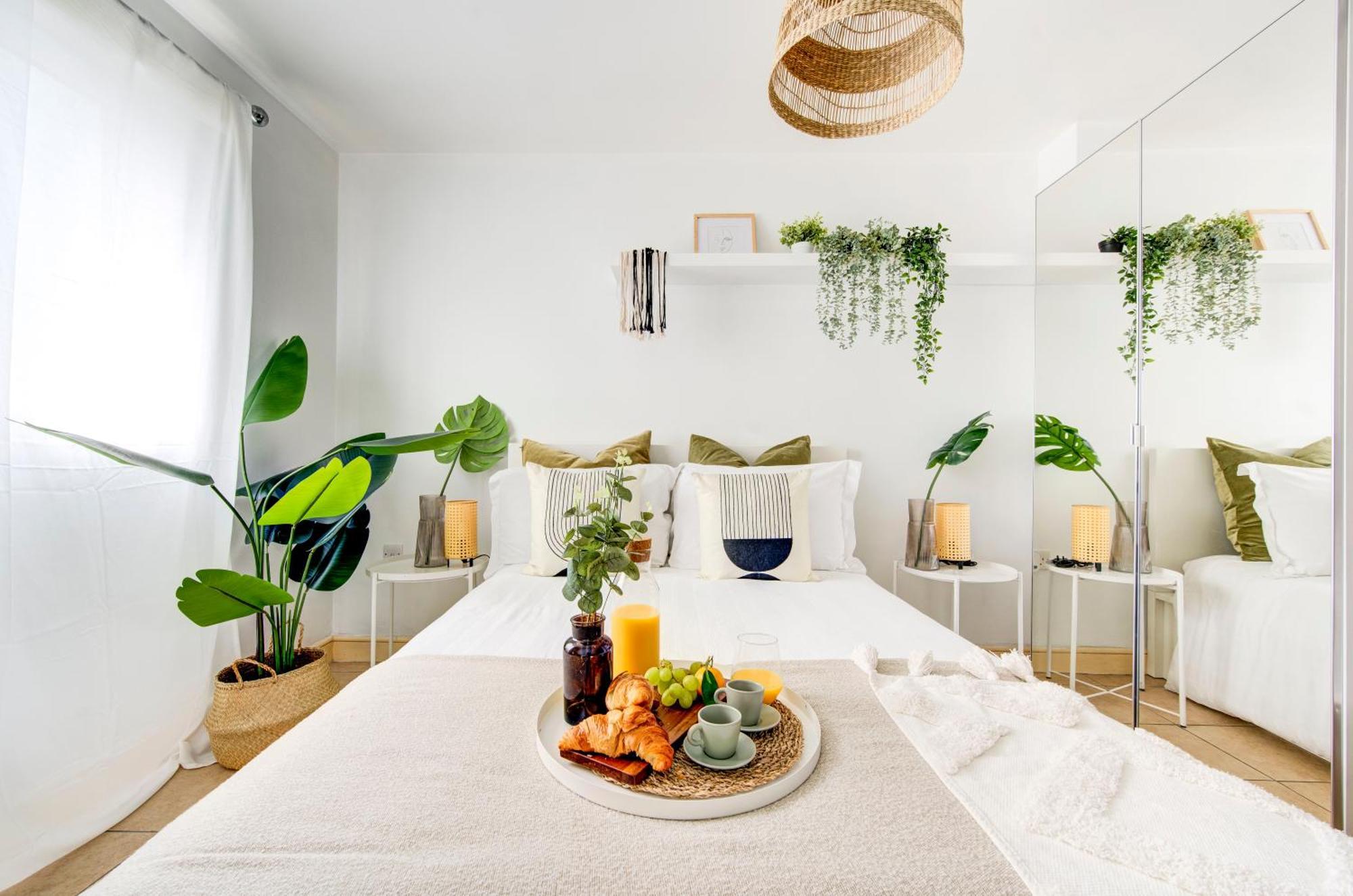 Appartement 2-bed 2-bath Tower Bridge Gem, Sleeps 8 *