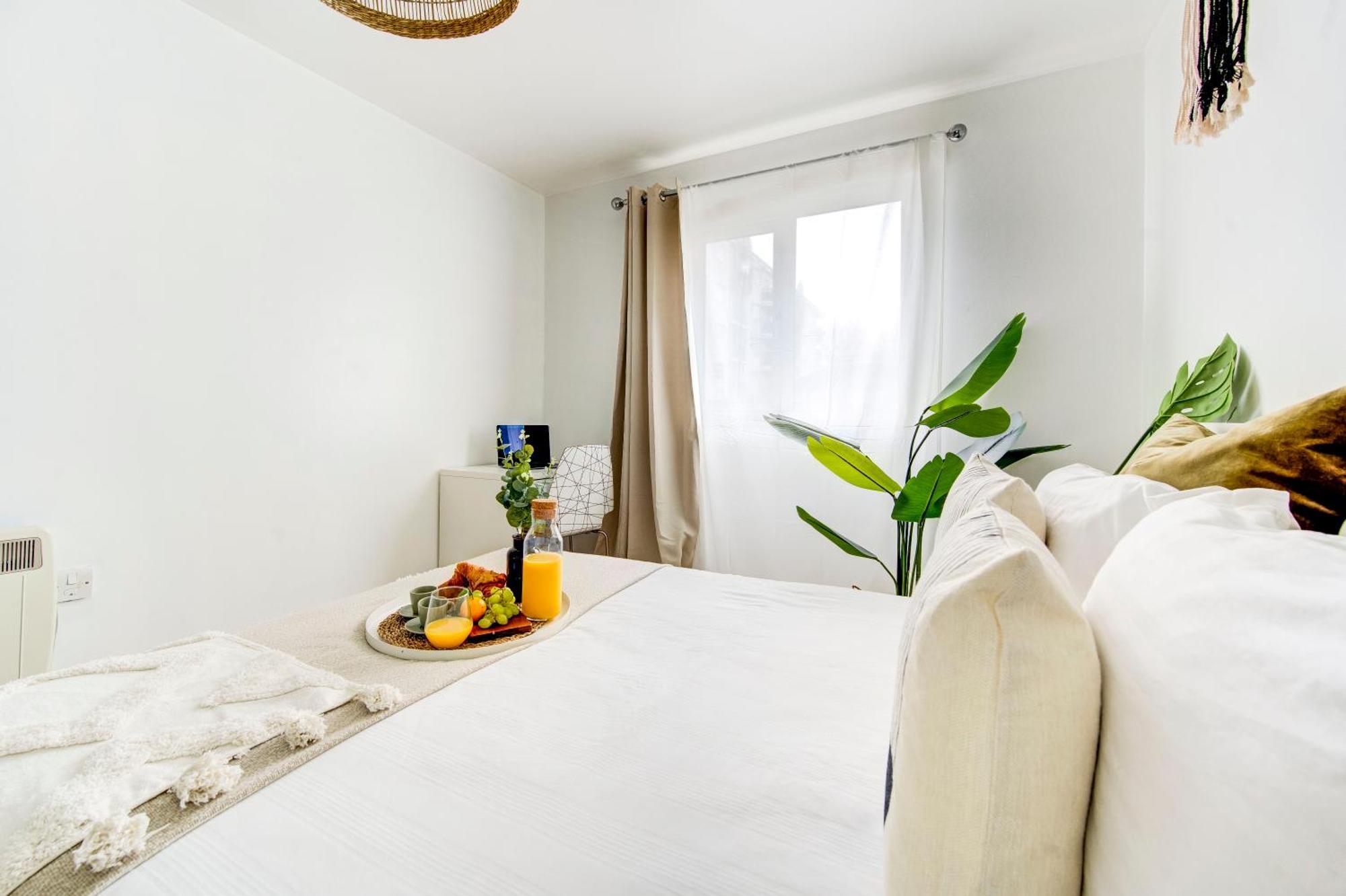 Appartement 2-bed 2-bath Tower Bridge Gem, Sleeps 8