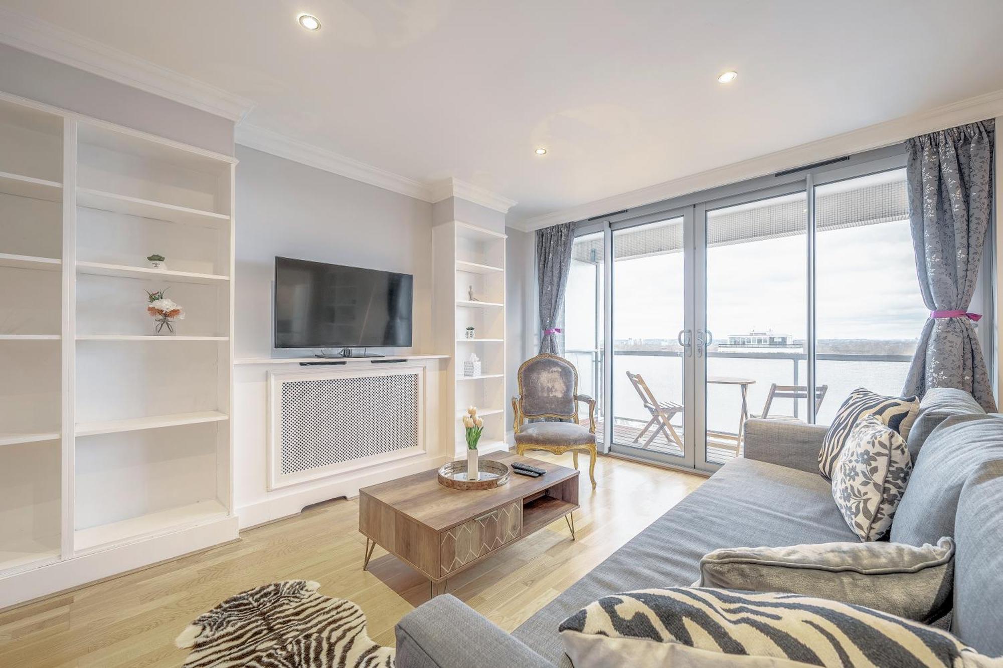 Appartement Stunning Flat On King's Road, Chelsea With Balcony Londen