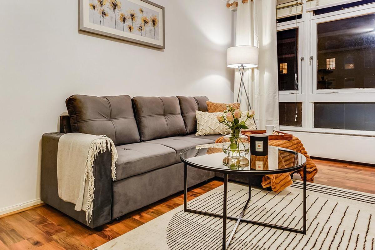 Spacious 1 Bed Next To Baker St *
