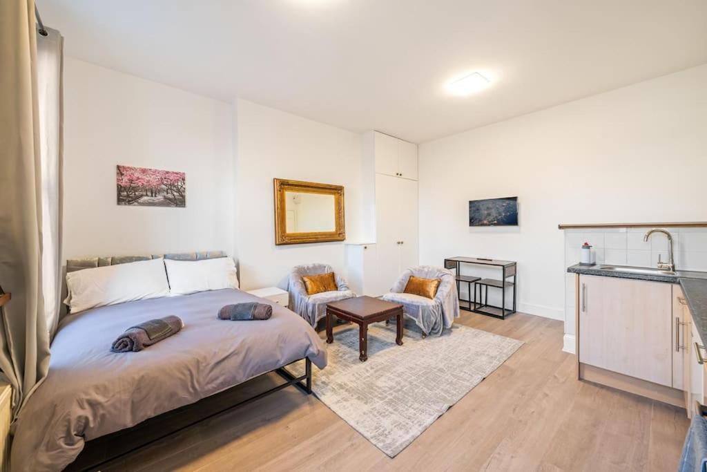 Cosy Urban Retreat Nr