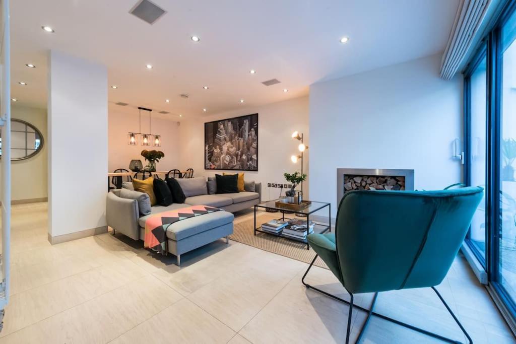 Apartment Spectacular Mews House In Holland Park London