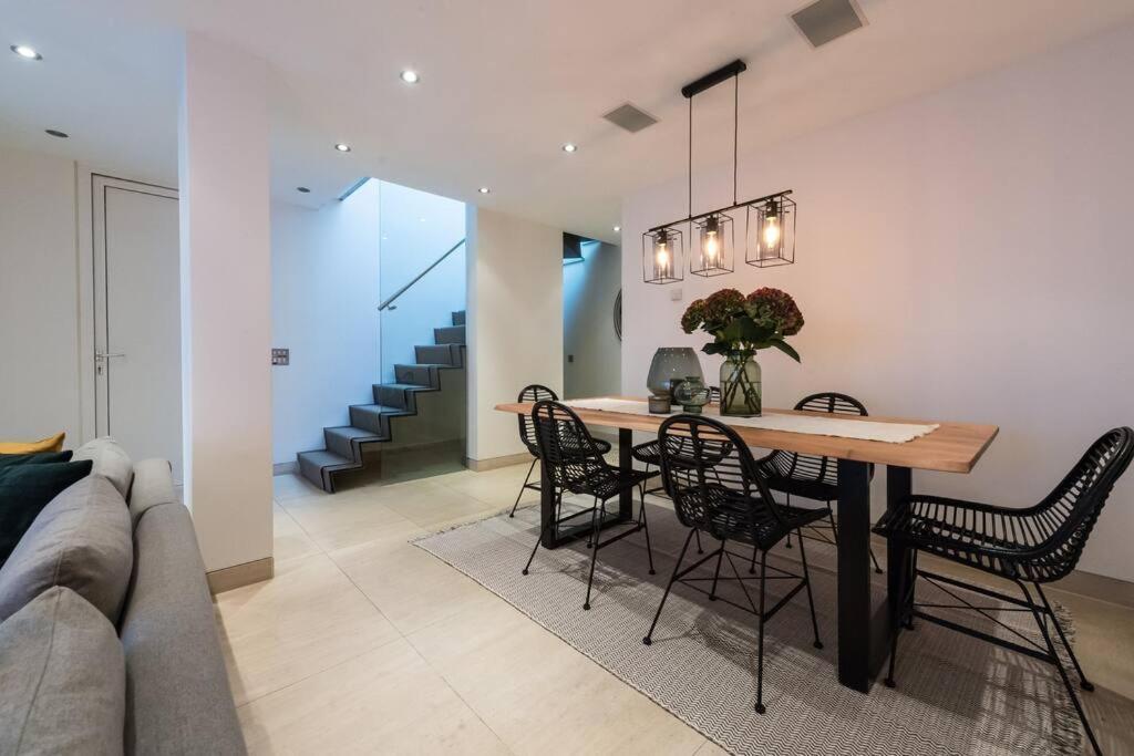 Apartment Spectacular Mews House In Holland Park *