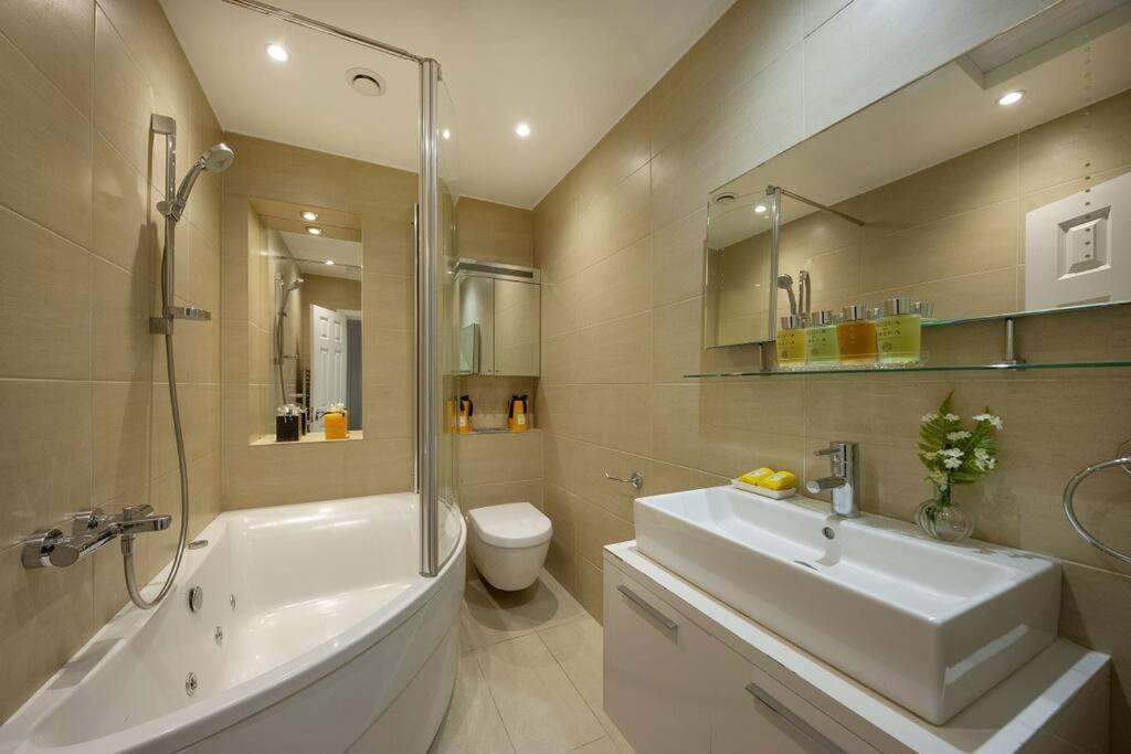 Leilighet Stunning Hyde Park London