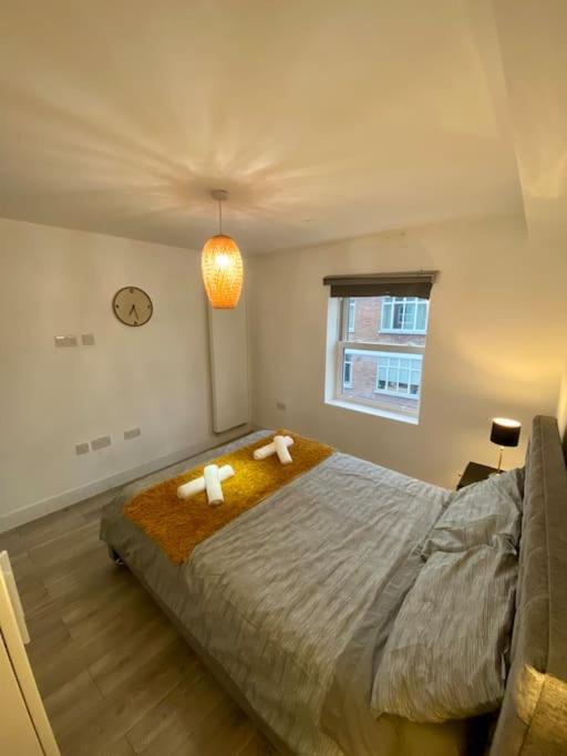 #7 Prime Living Location * London
