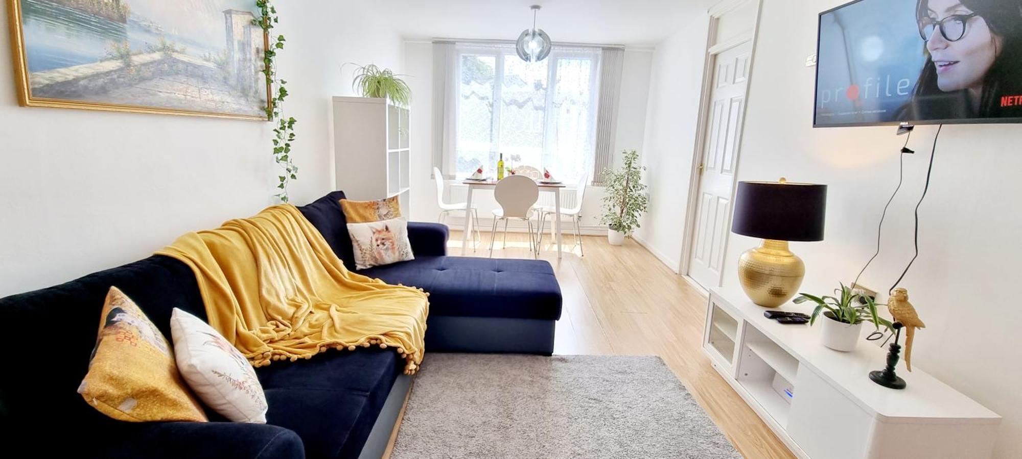 Serviced - Exel & O2 & Canning Town - Away From Appartement Londen