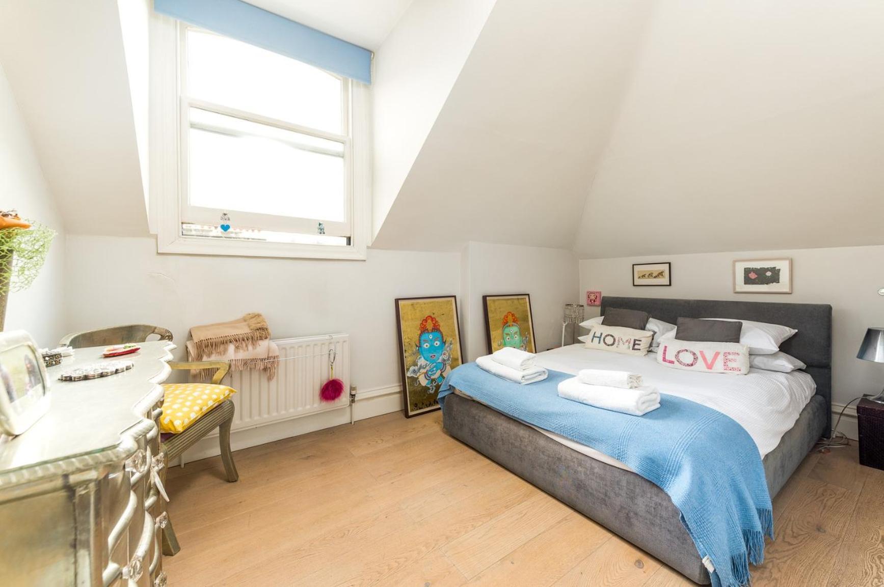 Pleasant Earl's Court Near Hyde Park By Underthedoormat Appartement *