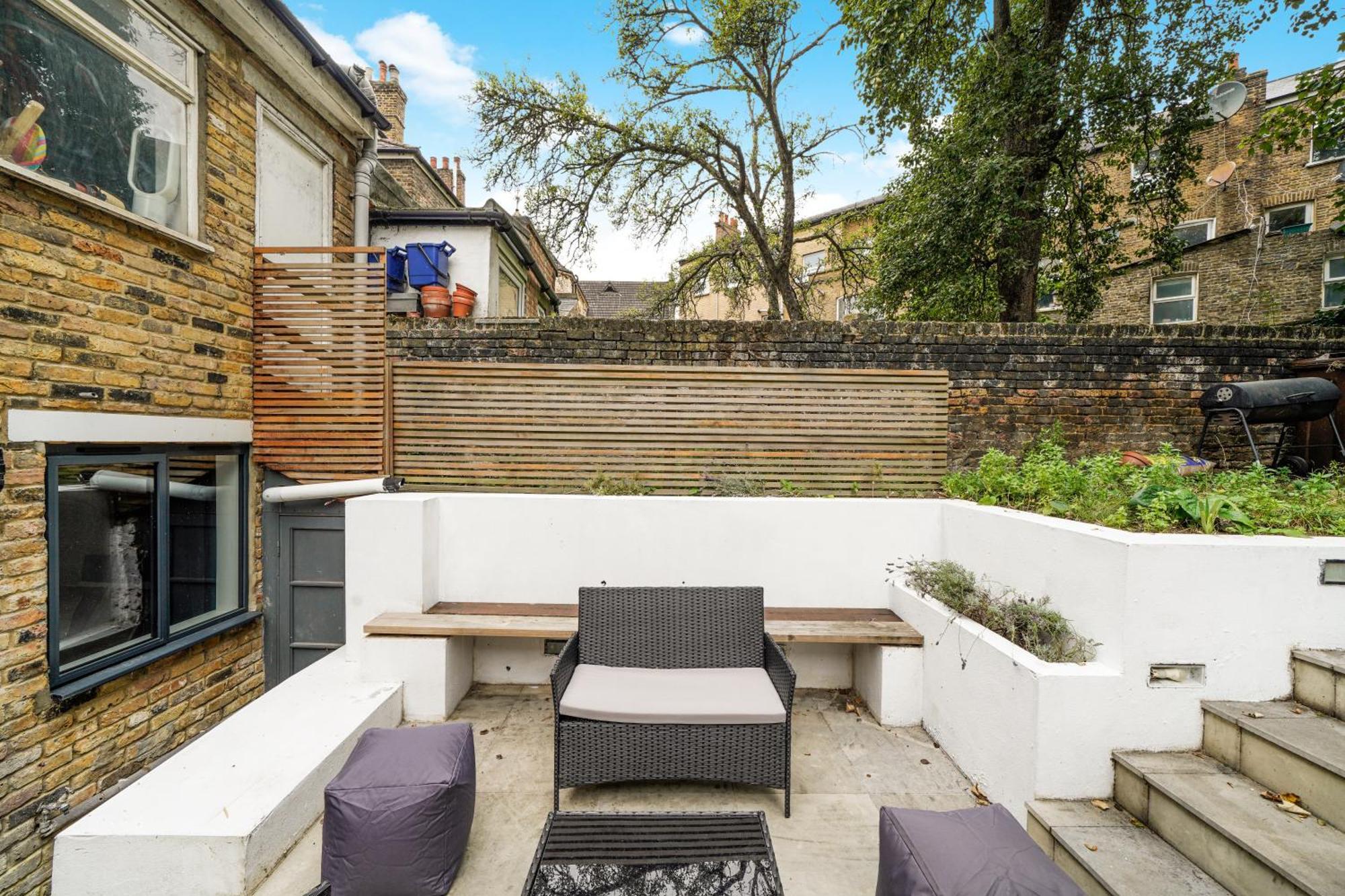 Apartment Classy Abode In Hackney - Garden - Sleeps 6 *
