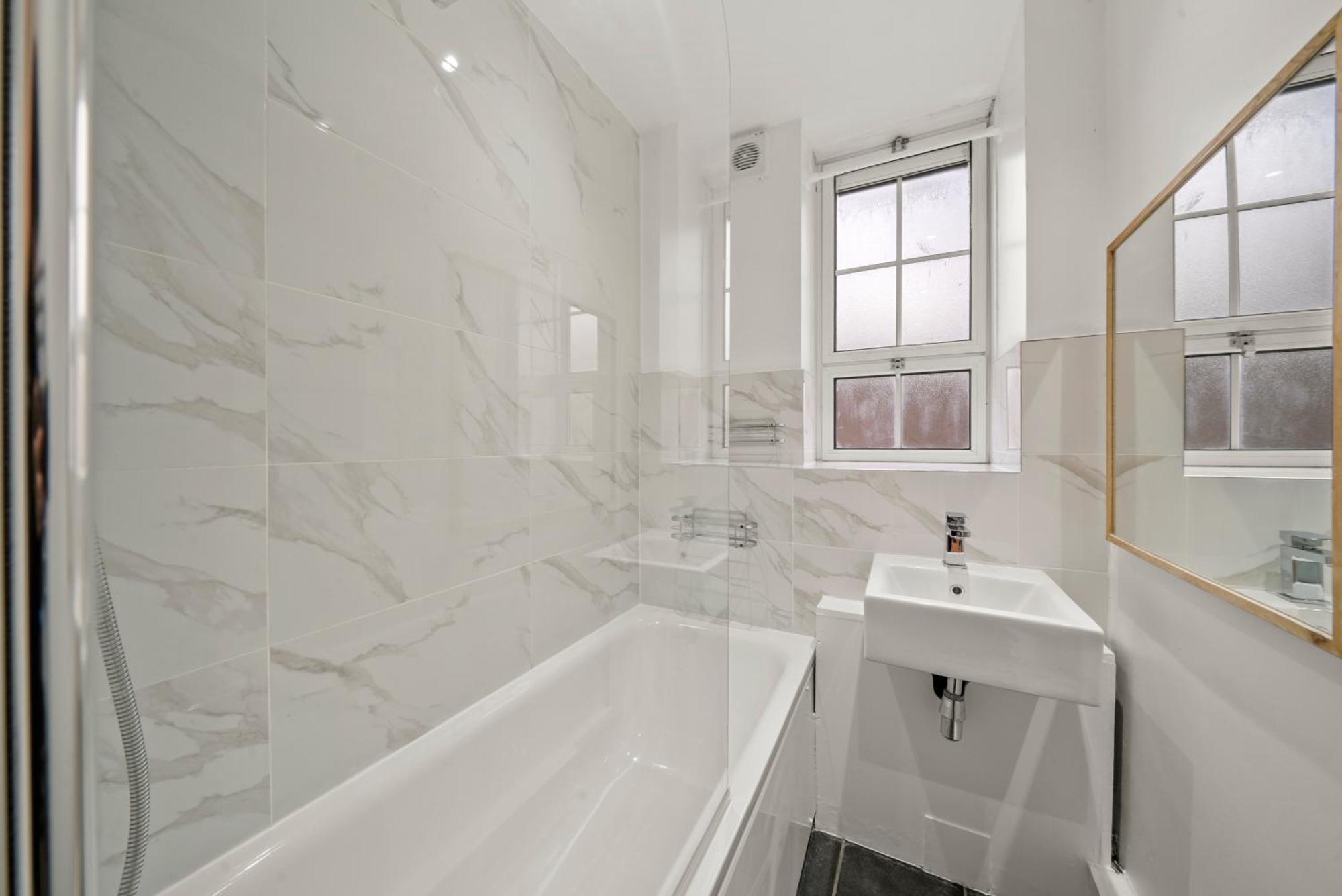 Apartment Calm Away From In Camden Town *