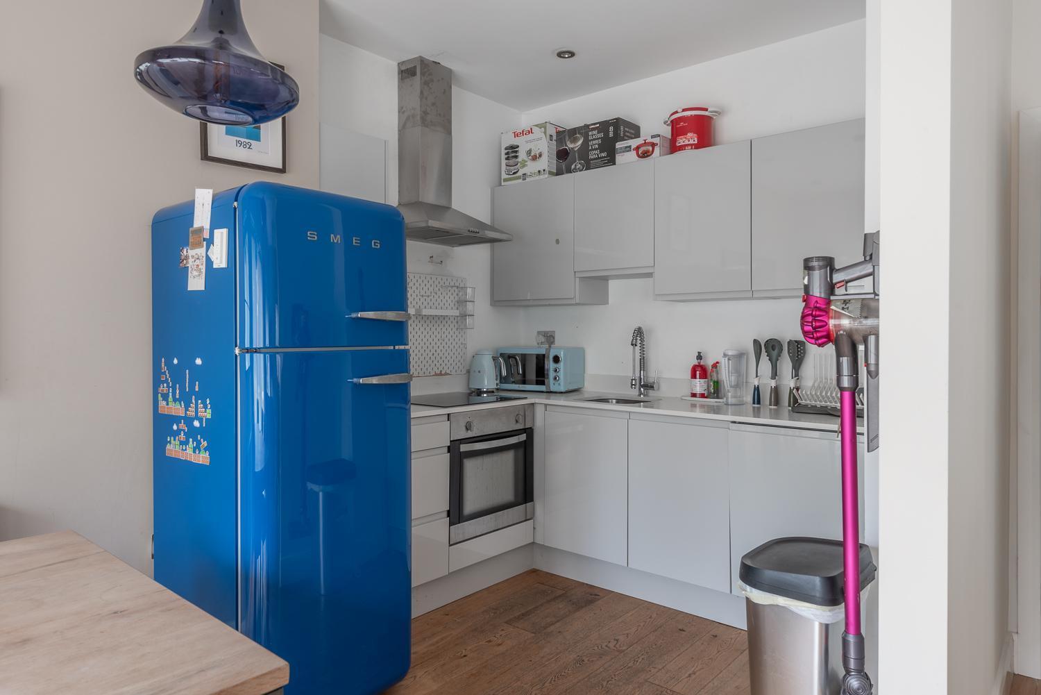 Quirky, Vintage 2 Bed Flat * London