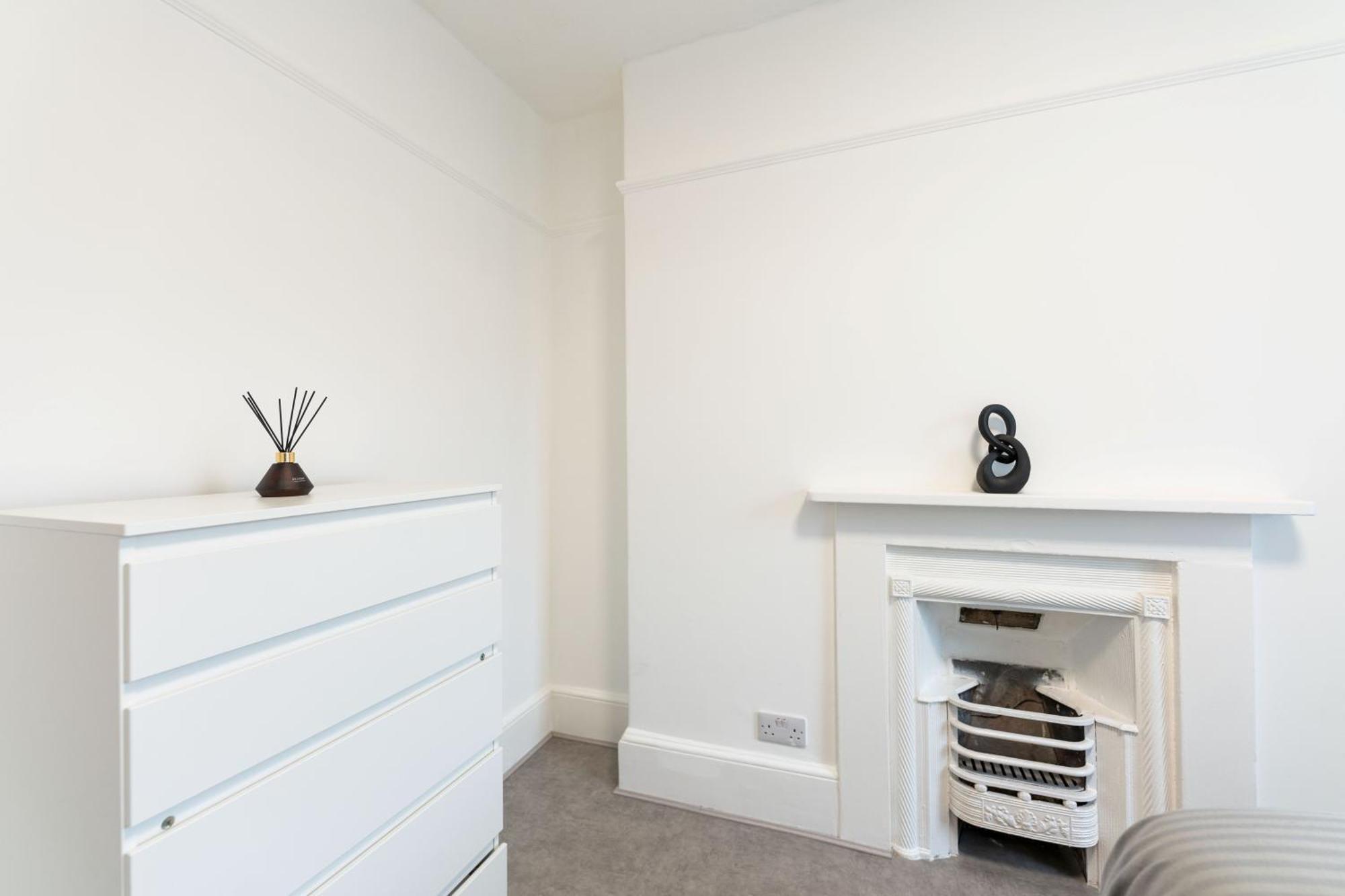 Luxury 2 Bedroom Flat In Balcombe Street Londen