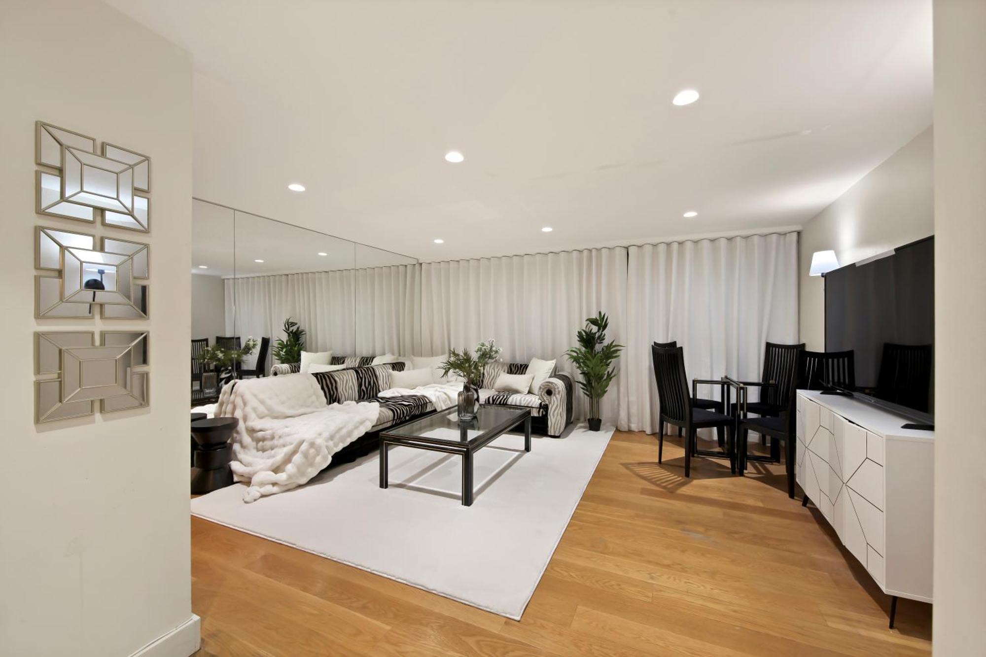 Hububb Luxury Kensington Leilighet