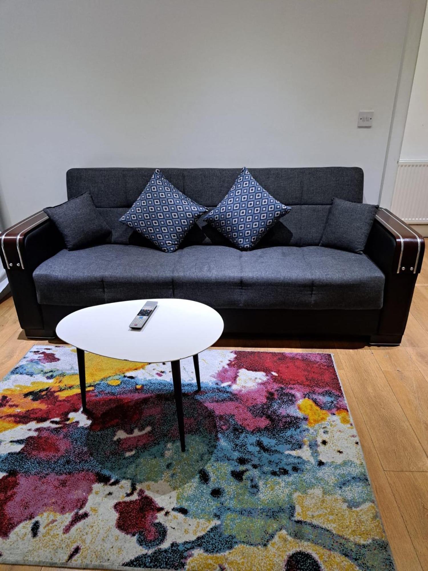 Simply Relax,1 Eastham * Londen
