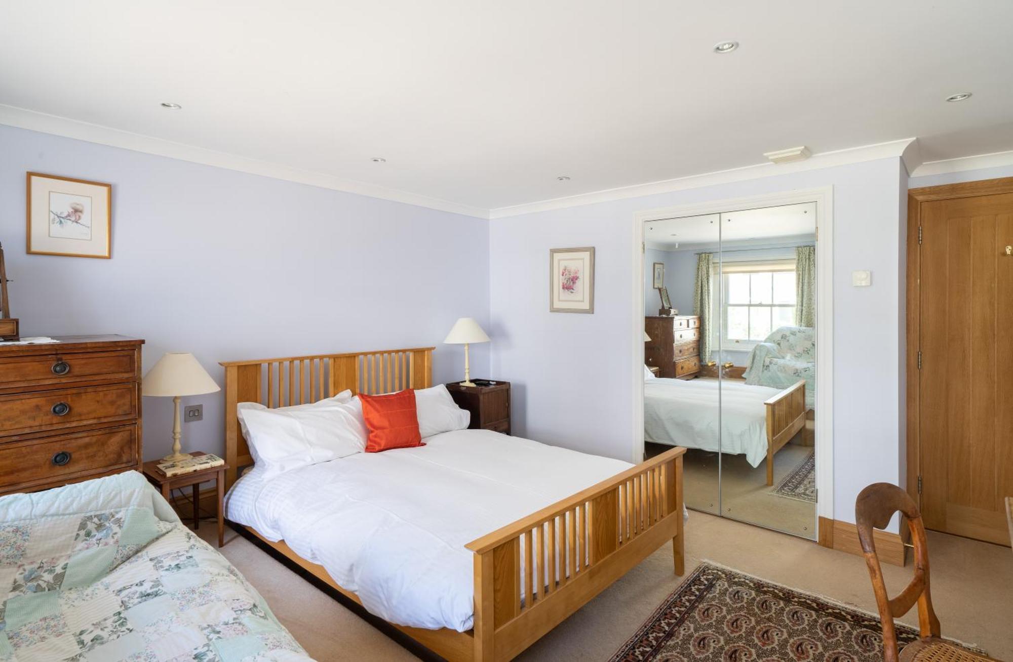 Kensington 3 Bedroom Luxury House Holiday home London