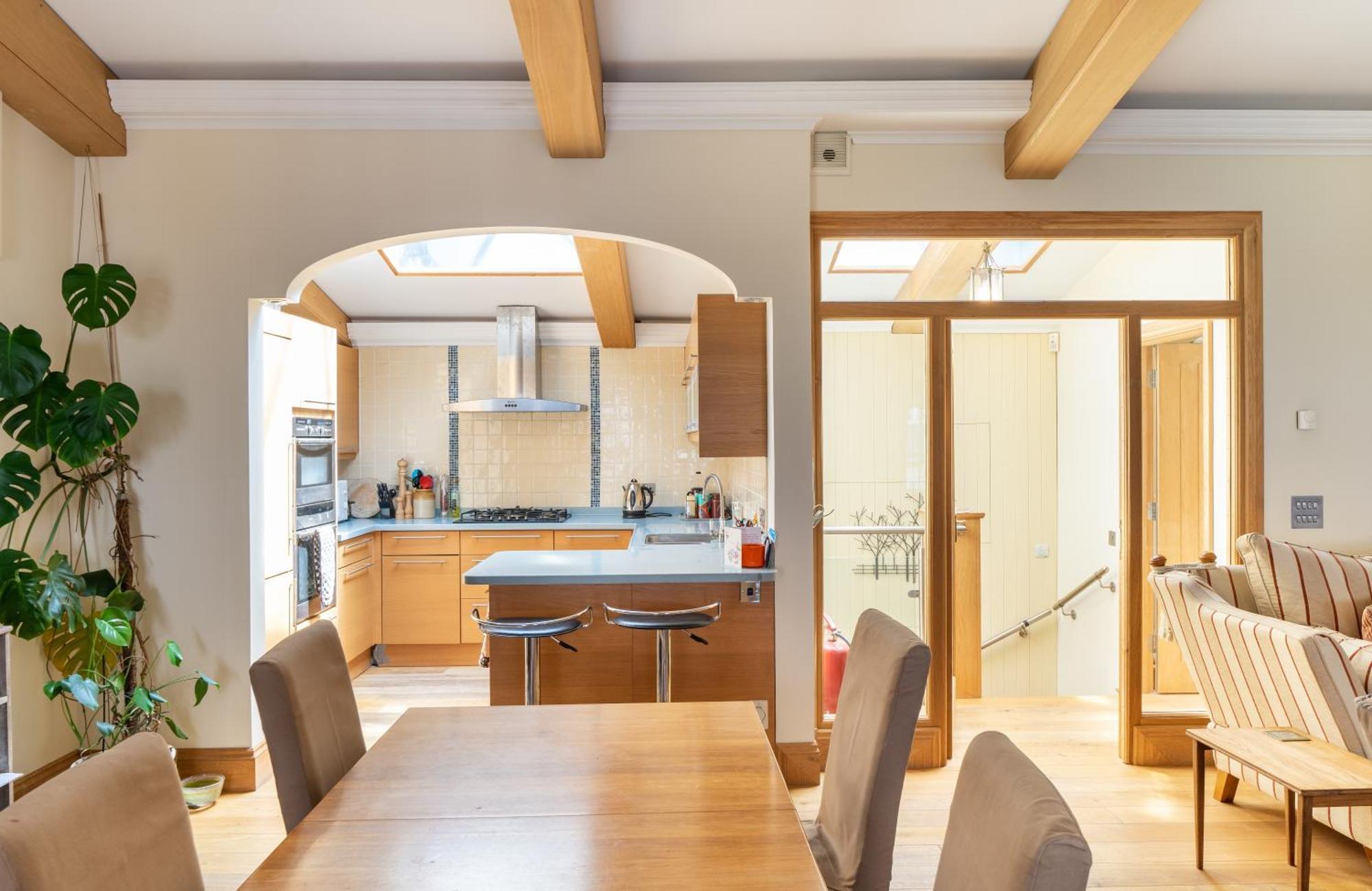 Kensington 3 Bedroom Luxury House Holiday home *