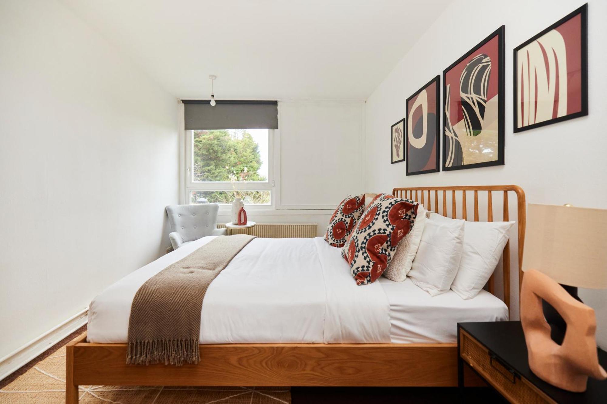 The Kennington Park Crib - Lovely 2bdr Flat With Garden Appartement Londen