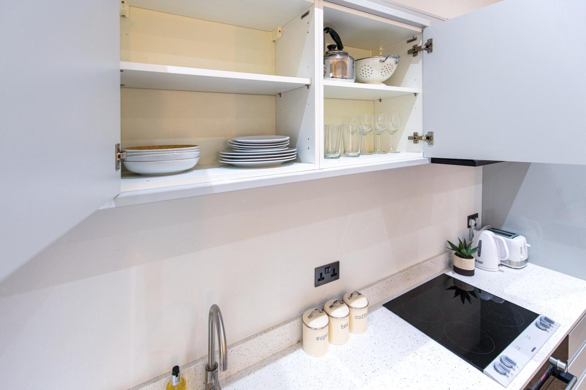 Apartahotel Ealing Residency *