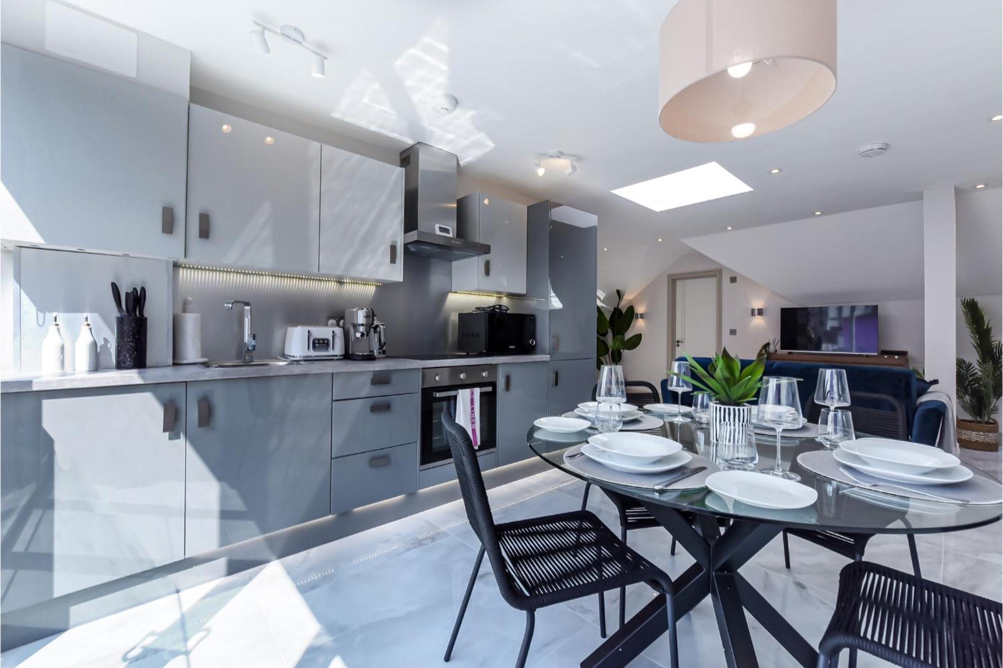 Creative Stylings 2 Bedroom In Wembley Park London