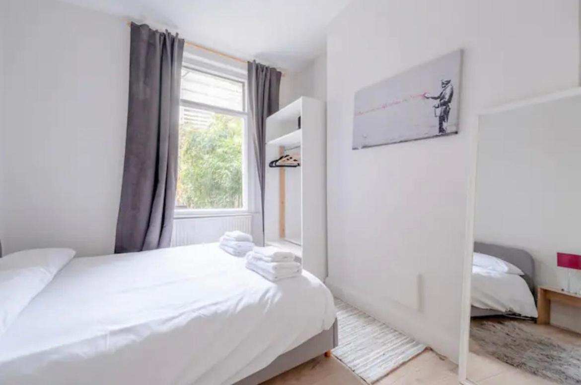 Stylish 2 Bed Garden Flat In Zone 1 Central