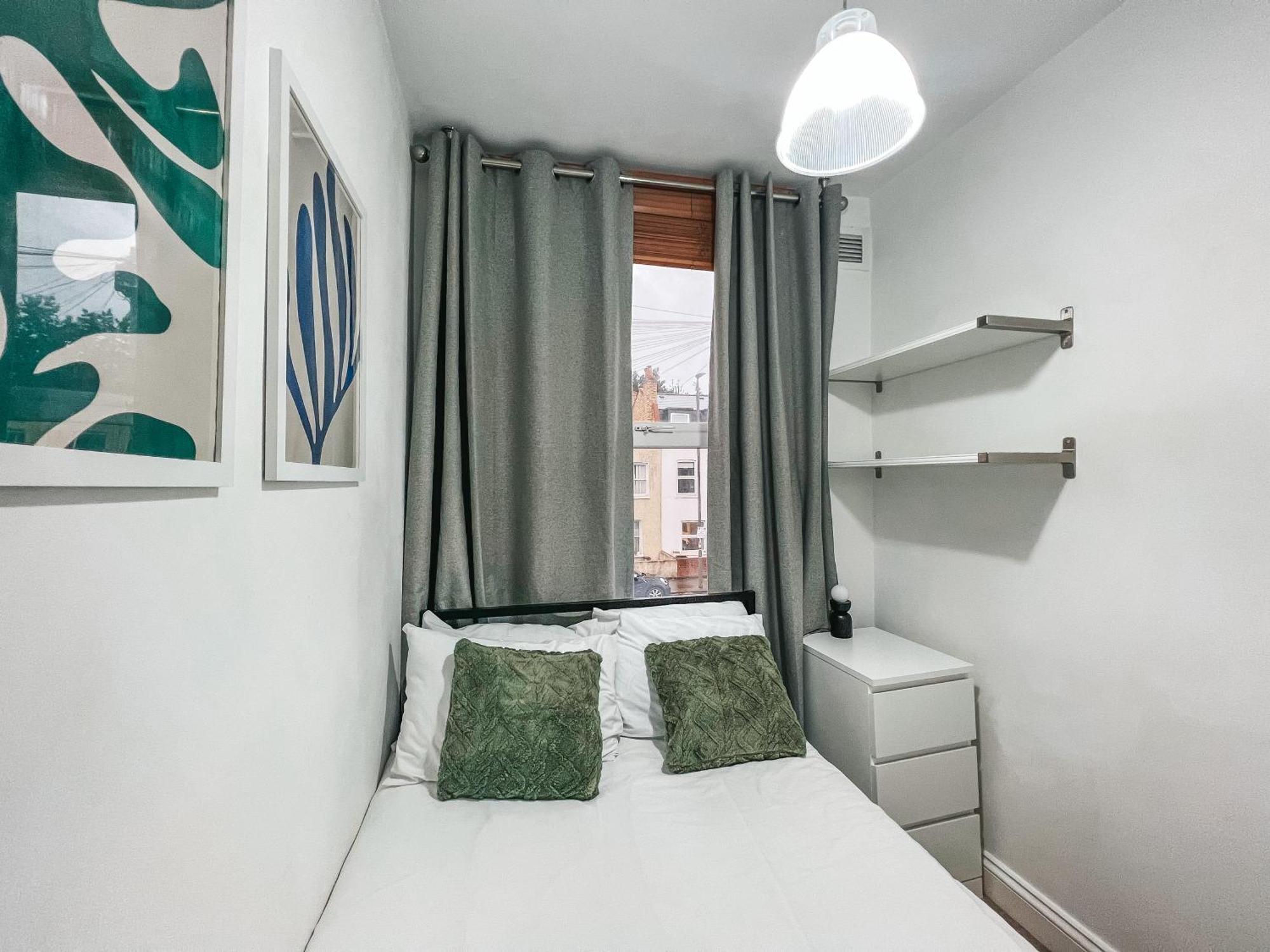Gorgeous 3 Bed With Garden Office By Staybynumbers Appartement