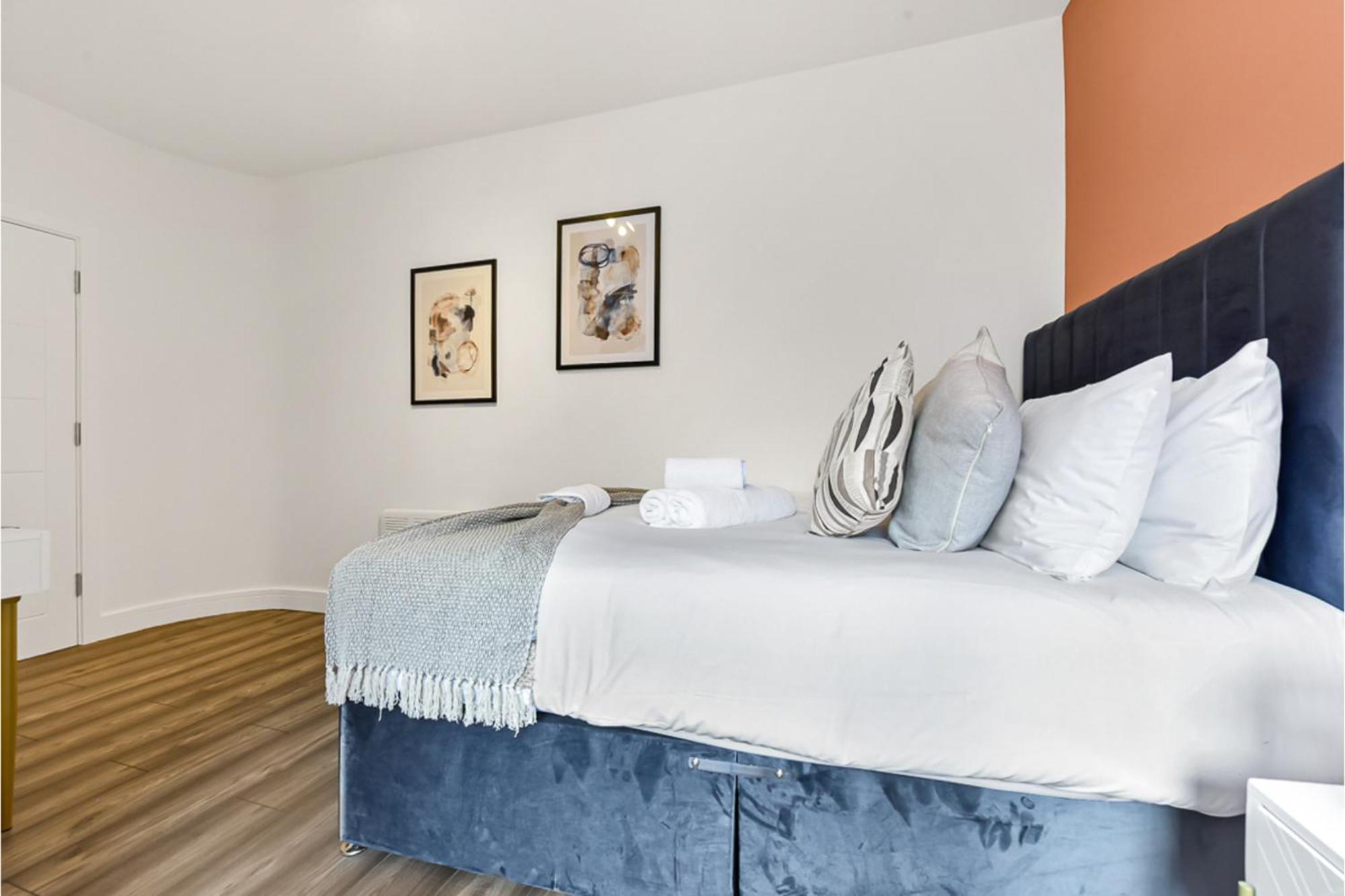 Stylish And Family Friendly 3 Bedroom *