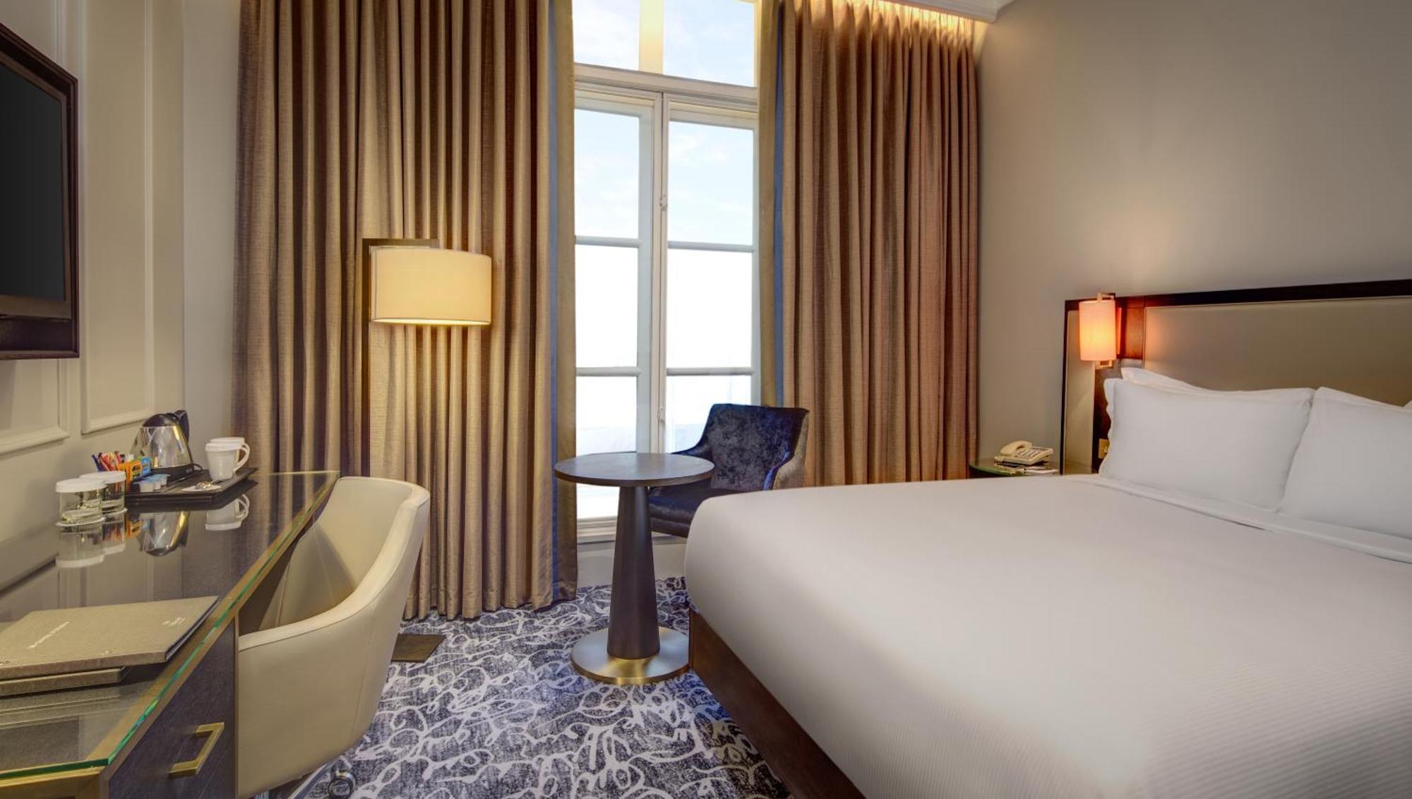 Hilton Euston 4* Londres