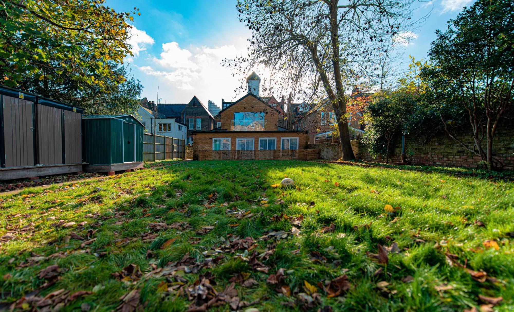 Apartahotel Ealing Residency
