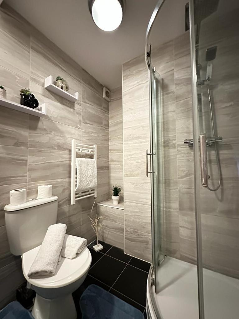Sussex Garden One Bedroom Apartment