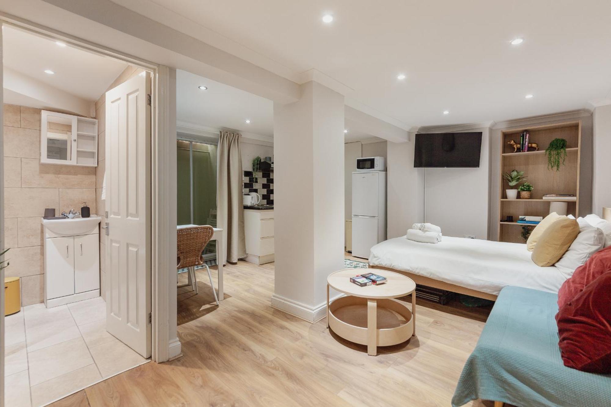 Kensington Nest Serviced Apartment London