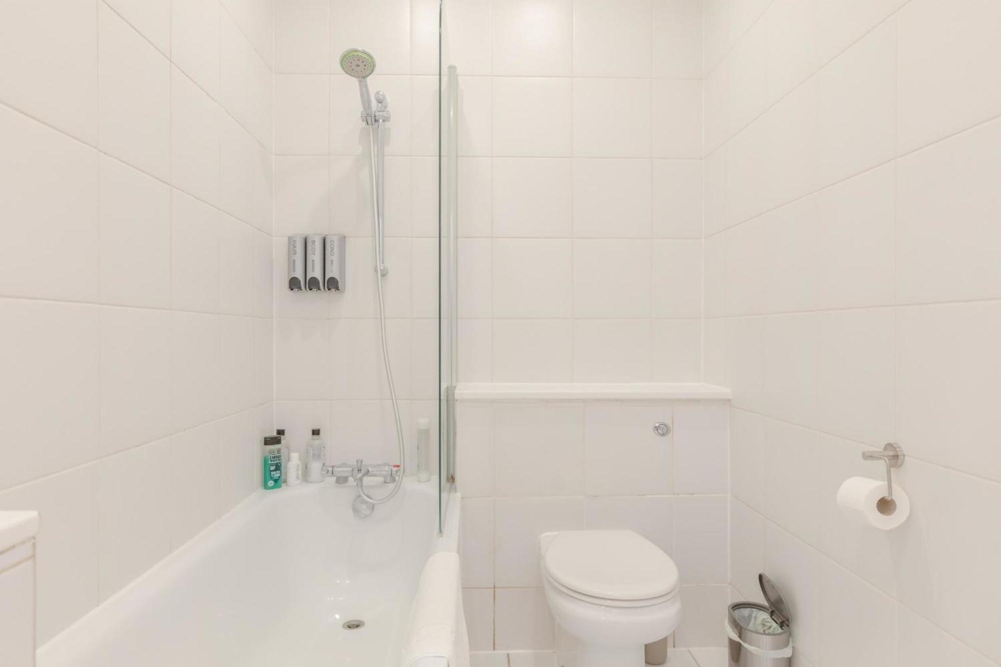 Bright And Spacious 1bd Flat - Camden London