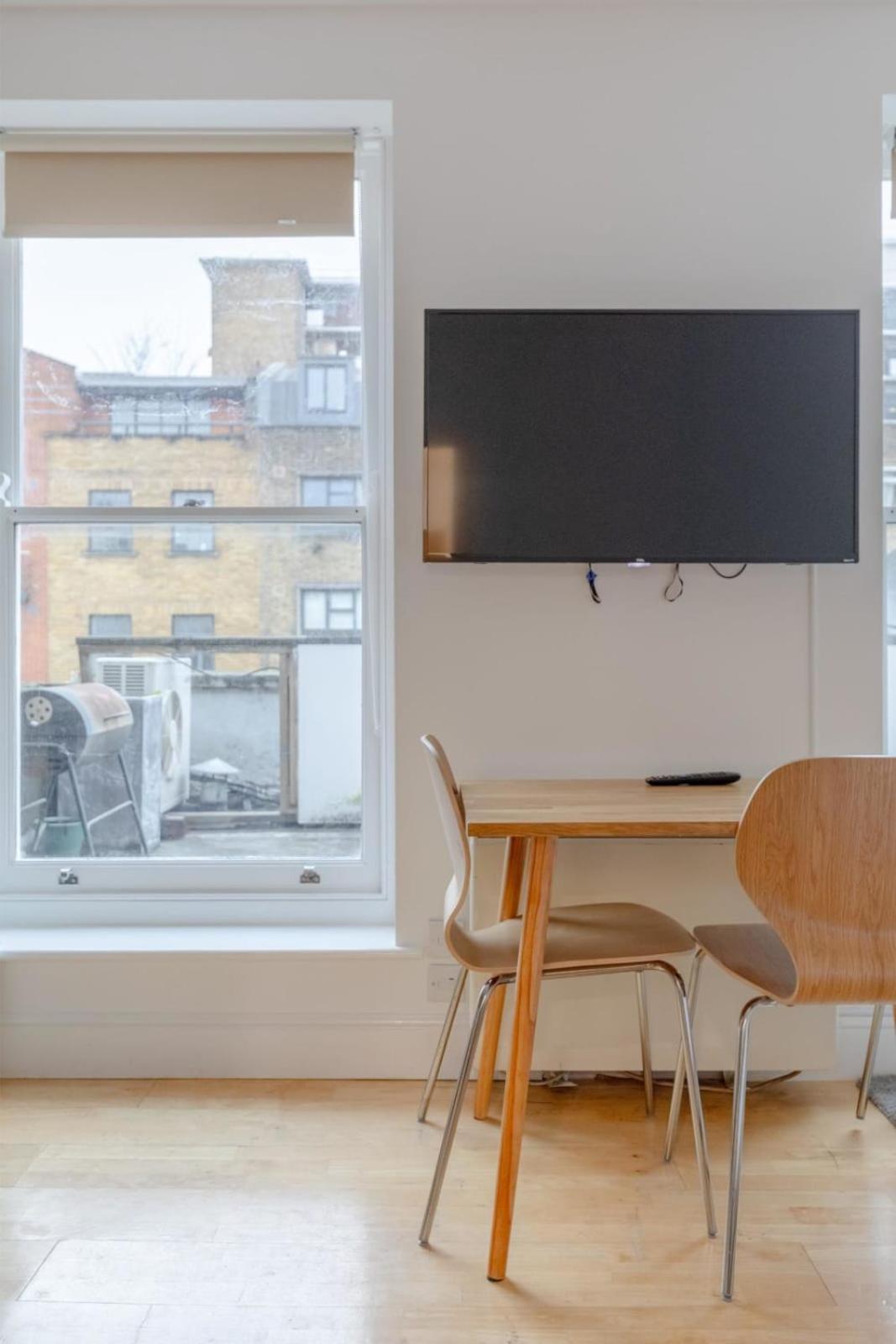 Bright And Spacious 1bd Flat - Camden Londen