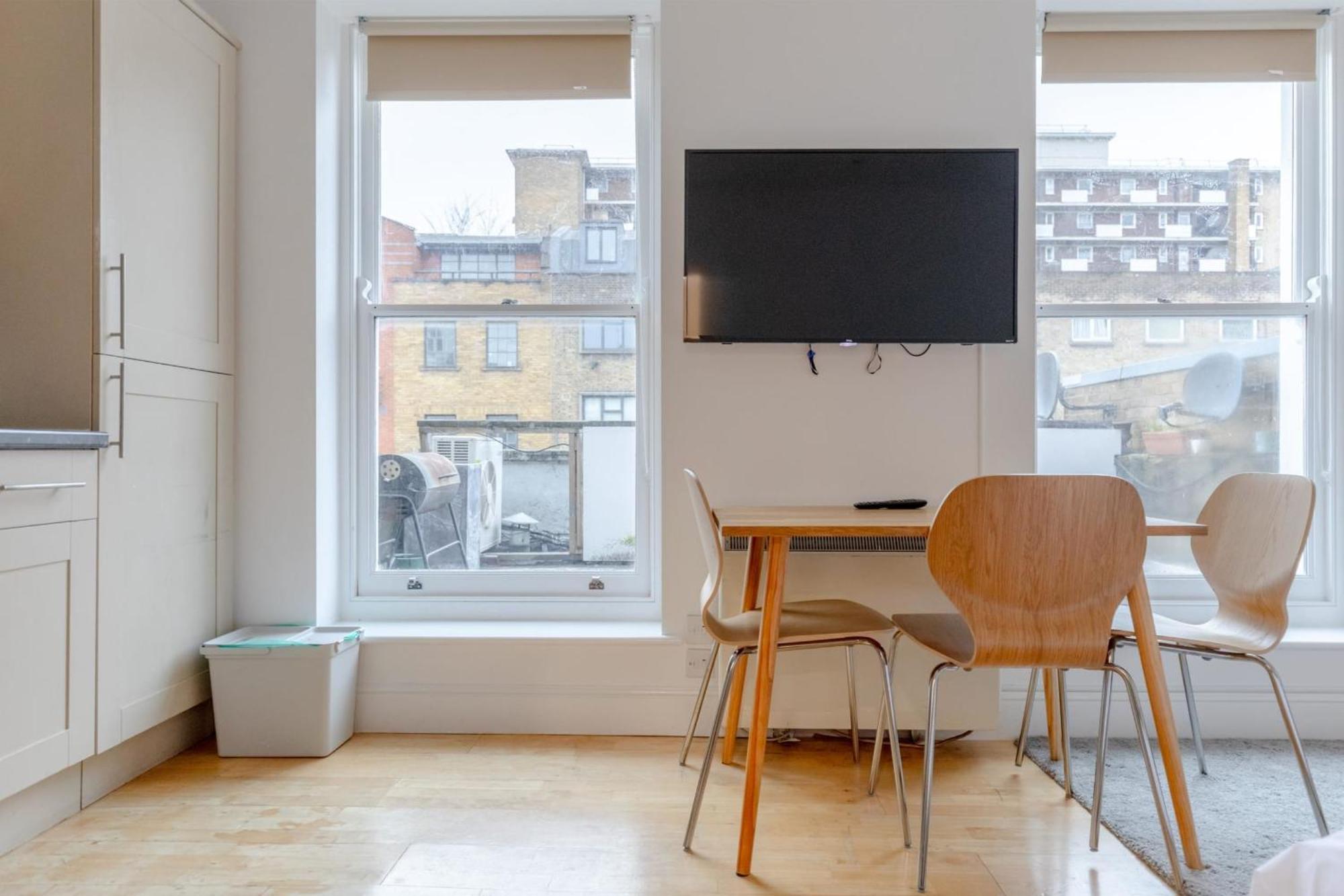Bright And Spacious 1bd Flat - Camden