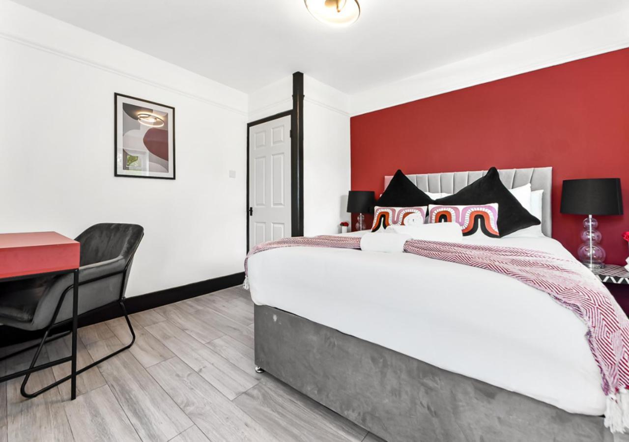 Radiant Serenity 2br Flat Sleeps 4 Warm Ambiance London