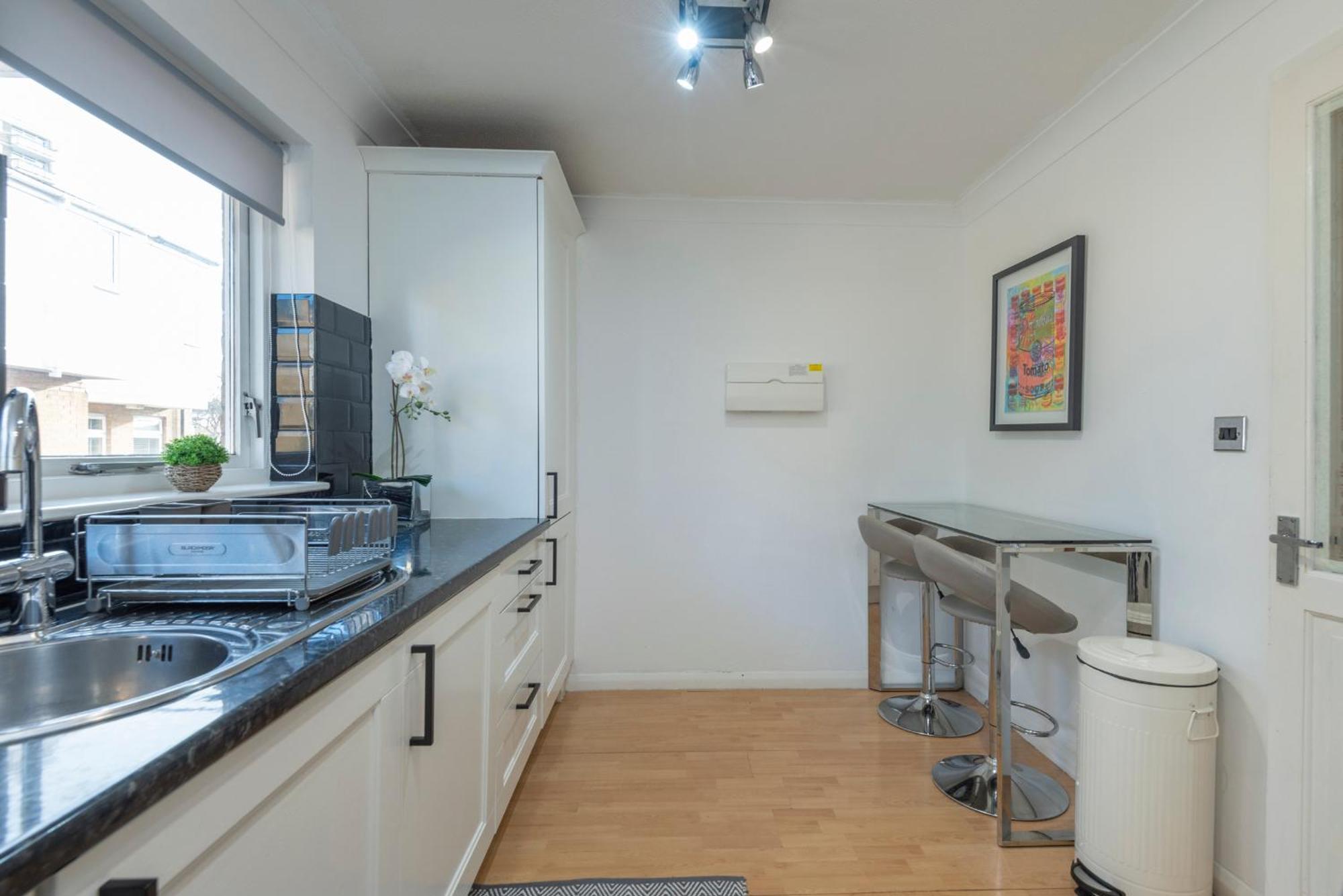 Apartment 2 Bed Town House With Garden In Hackney,