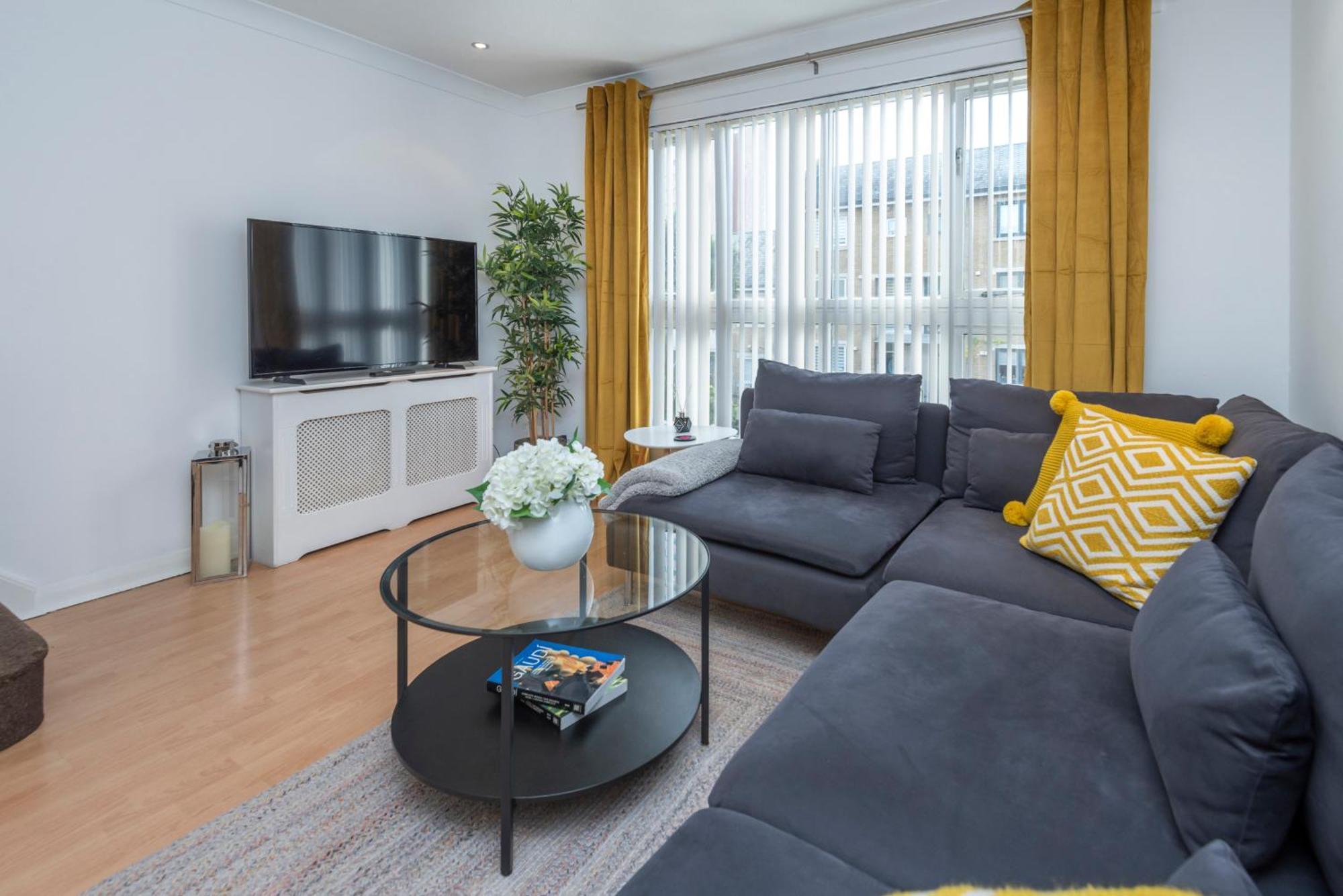 Apartment 2 Bed Town House With Garden In Hackney, London