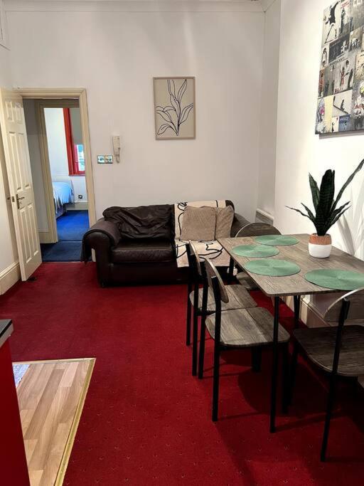 Appartement Flat In Central *