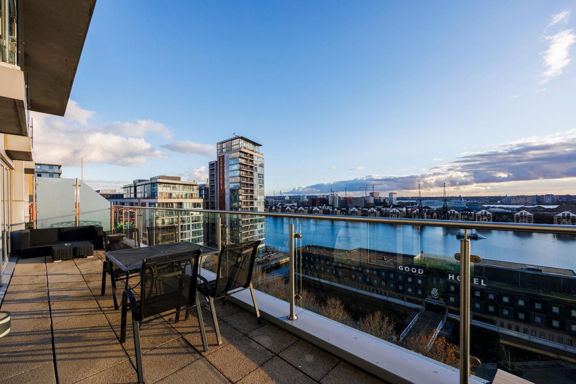 Apartment Austin David Apartments Excel London
