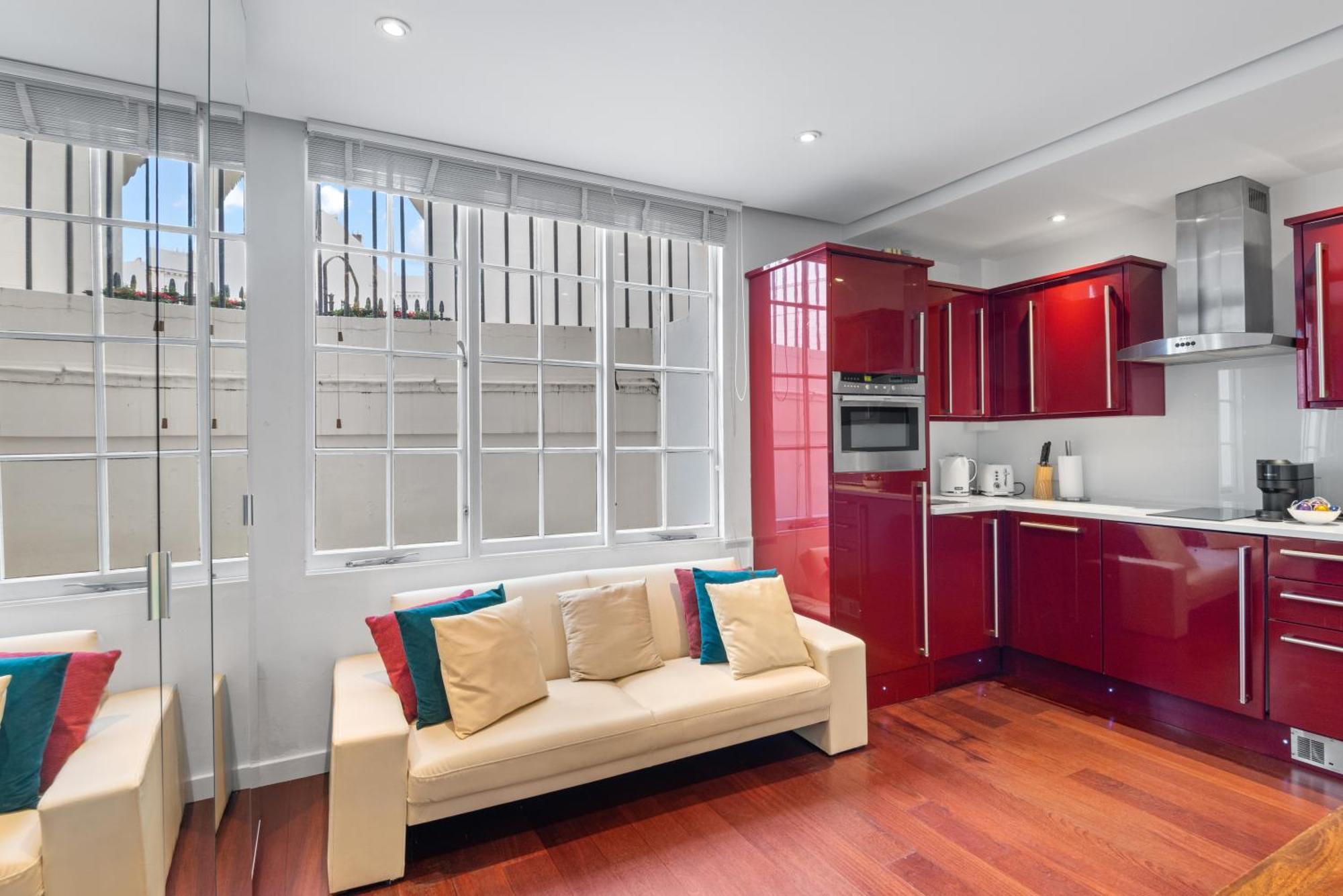 Londwell, Sloane Square Gem, Private Terrace London