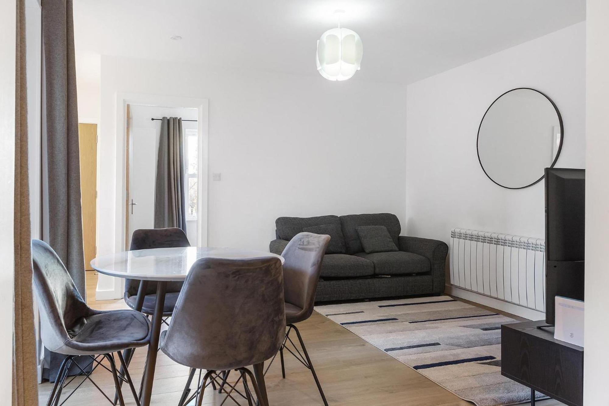 Prime Location Flats Leilighet London