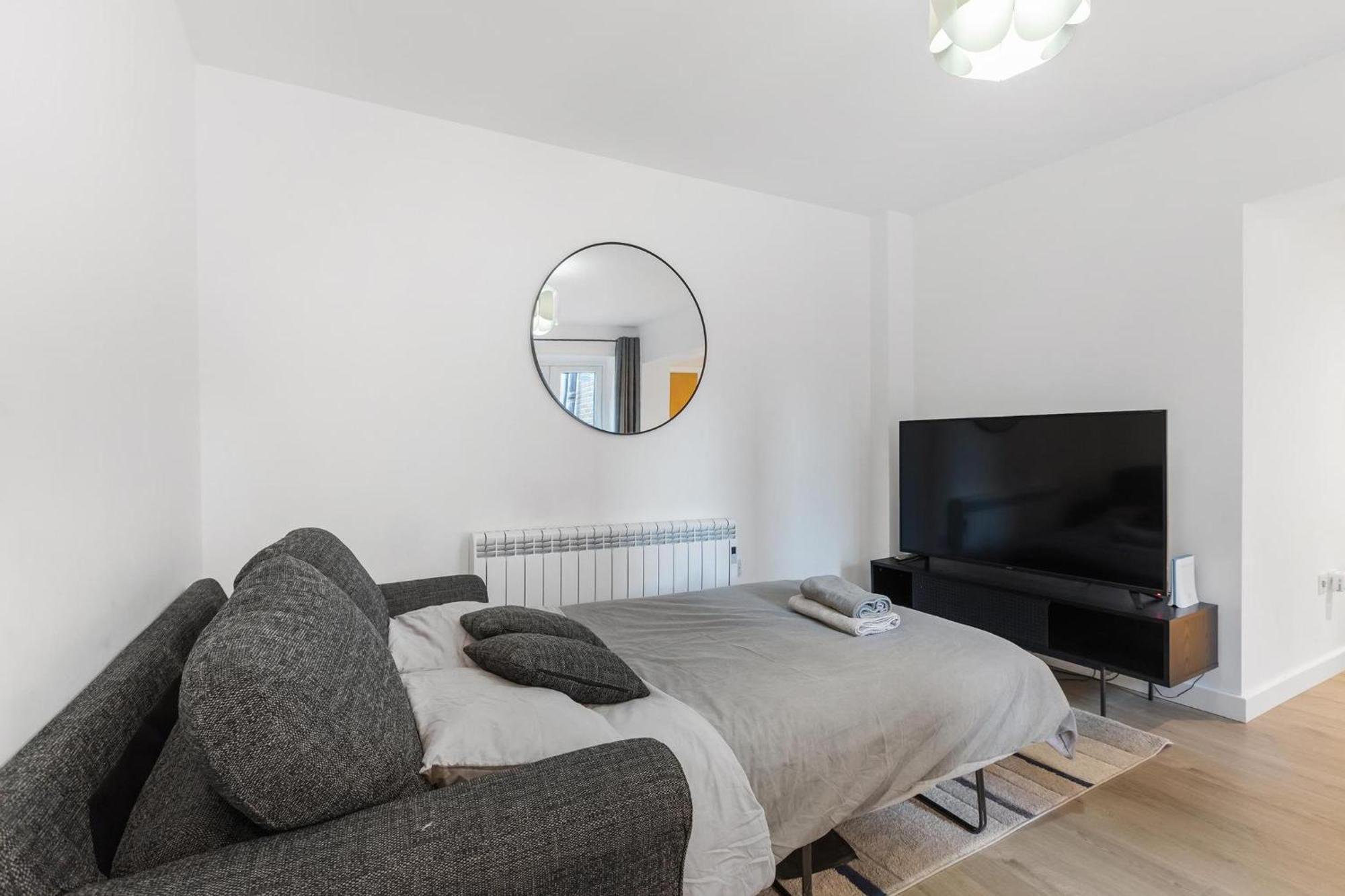 Prime Location Flats Leilighet