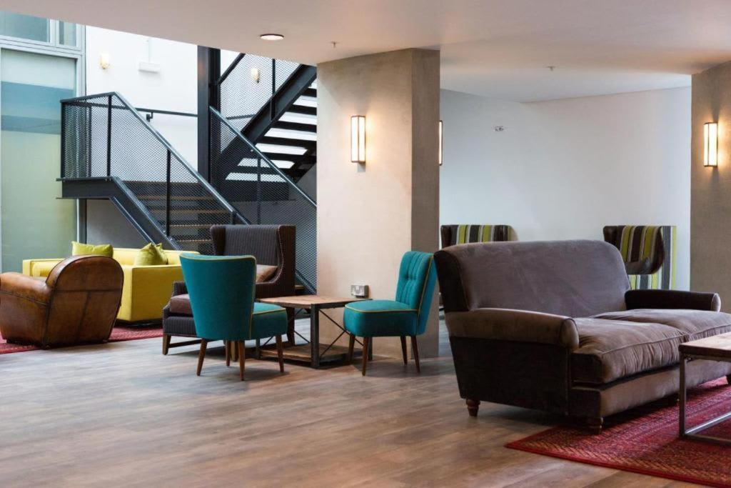 Chapter Kings Cross Apartment